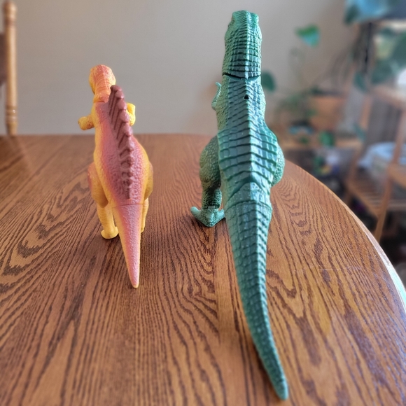 Vintage 1987 Playskool Definitely Dinosaurs Spinosaurus & T-Rex Set - Picture 5 of 14